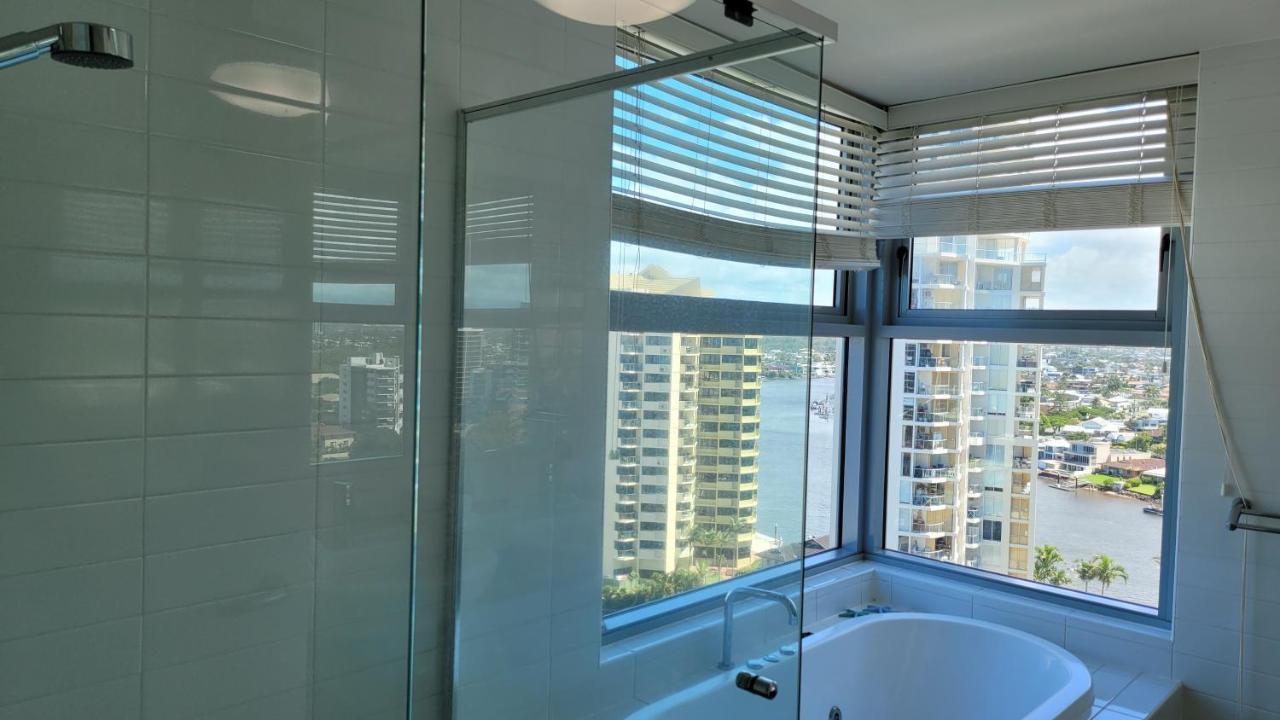 Apartment Peepsleep Wings Gold Coast